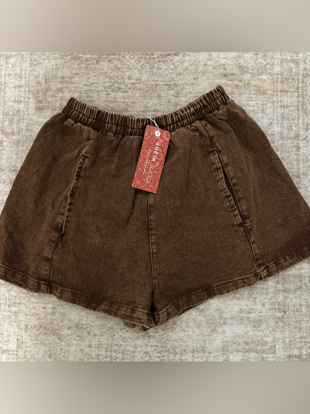 SHEIN Brown High-Waist Elastic Shorts with Pockets